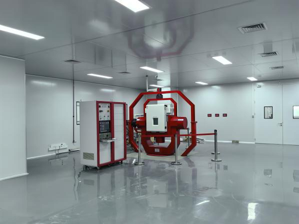 Début rapide du gyroscope à fibre optique 3s Temps de démarrage et sorties numériques RS-422 pour des résultats précis 5